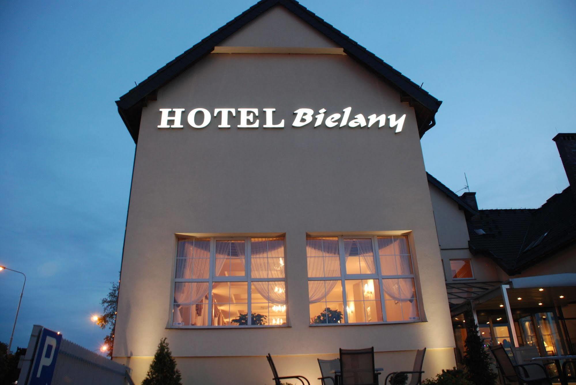 Hotel Bielany Bielany Wroclawskie Exterior photo